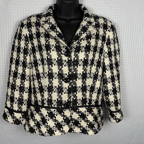 Talbots Jackets & Blazers - Talbots Vintage Silk Blend Tweed Blazer Jacket Women 10 Houndstooth Old Money